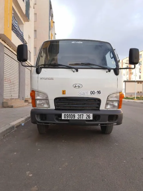 Hyundai HD35 2017