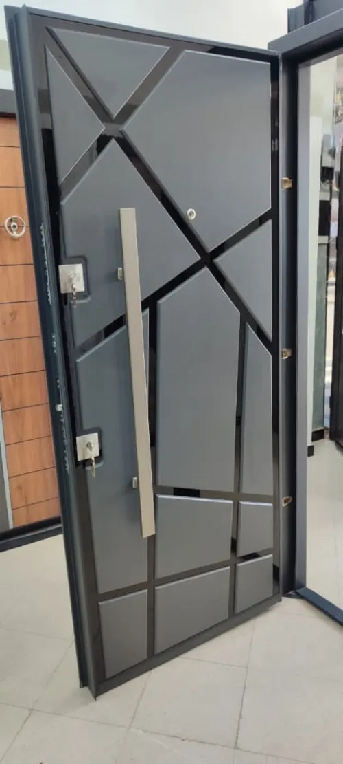 GLOBLE LUXDOOR 