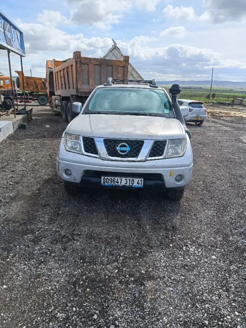 Nissan Navara 2010 Elegance 4x2