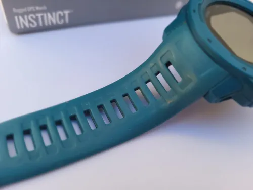 Garmin instinct