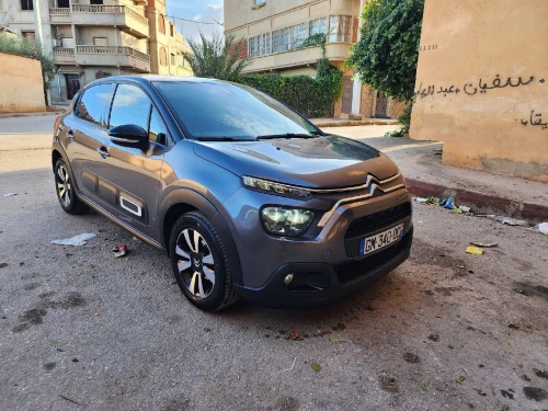 Location fourgon avec ou sans chauffeur