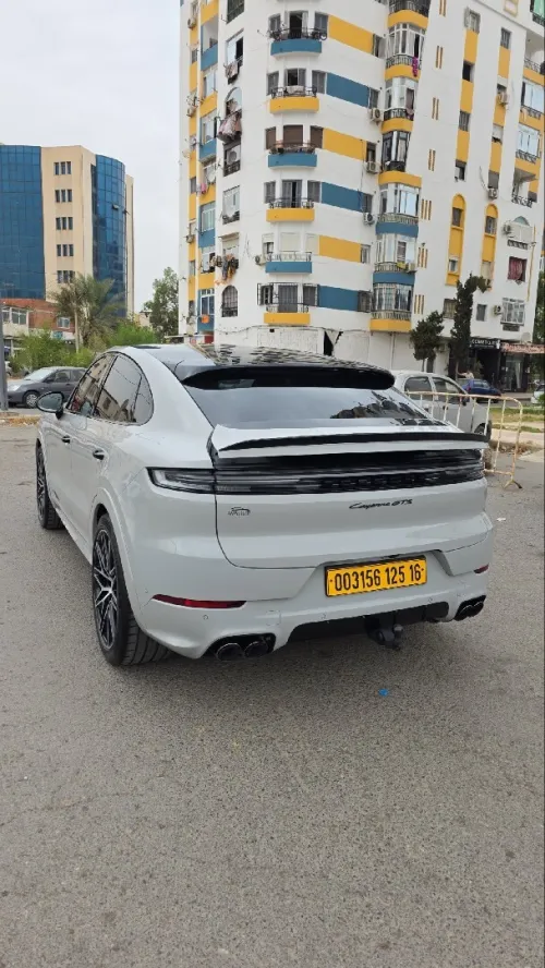 Porsche Cayenne 2025 GTS