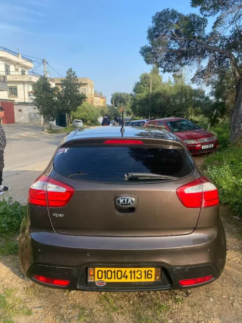 Kia Rio 5 portes 2013 