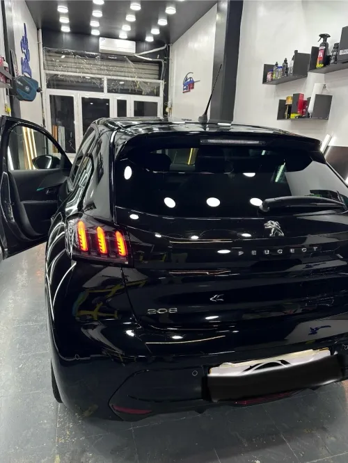 Peugeot 208 2022 Allure