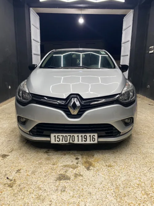 Renault Clio 4 2019 Limited 2