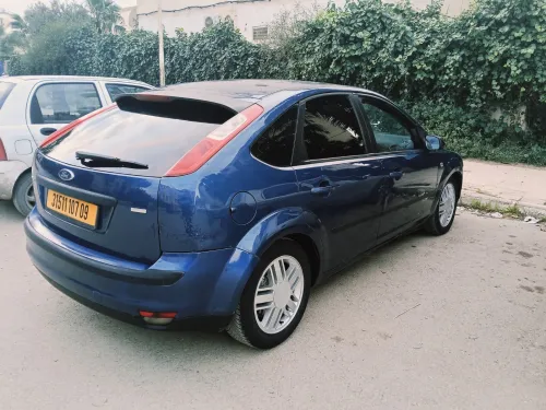 Ford Focus 4 portes 2007 Focus 4 portes