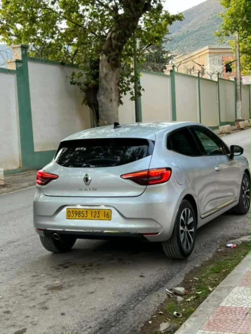 Renault Clio 5  2023 