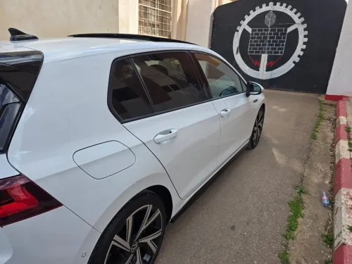 Volkswagen Golf 8 2021 R-Line