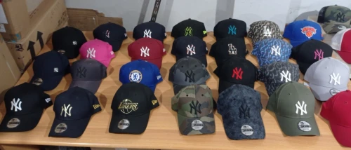 Casquette originale gros et détail 