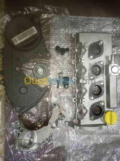 Cache culbuteur Opel Astra