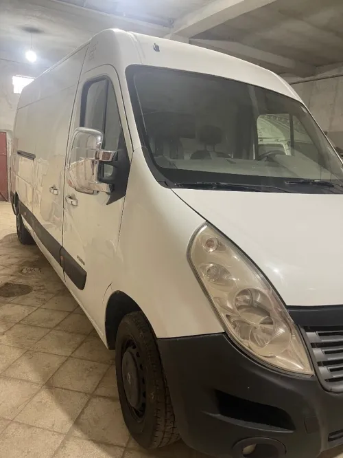 Renault Master 2012