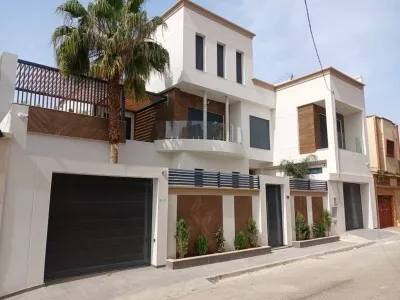 CONSTRUCTION DE VILLAS DE LUXE