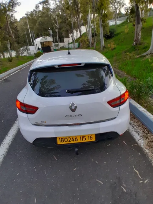 Renault Clio 4 2015 