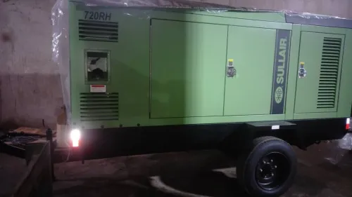 Compresseur mobile SULLAIR (HITACHI) diesel 20 bar