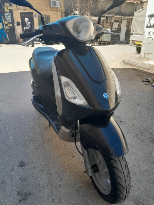 Piaggio Fly 2010
