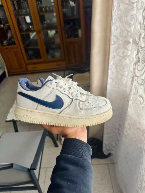 Arini/ superstar / air force1 / bershka