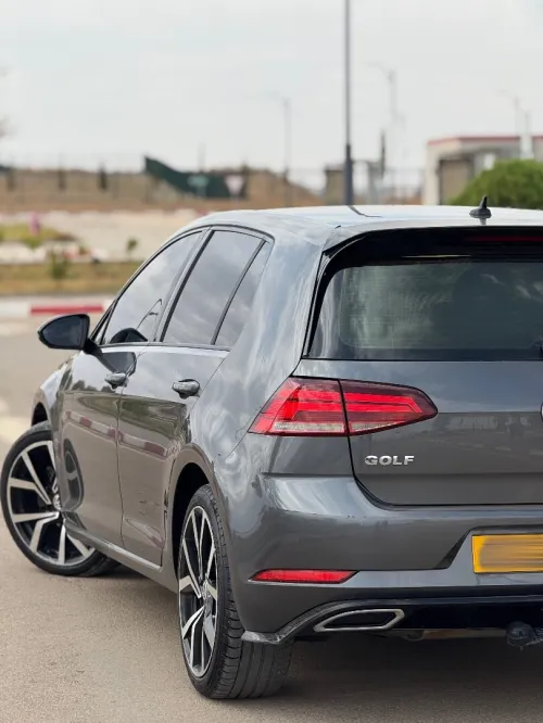 Volkswagen Golf 7 2017 STAR