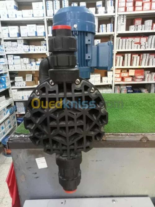 Pompe doseuse 3 bar 500 l/h 