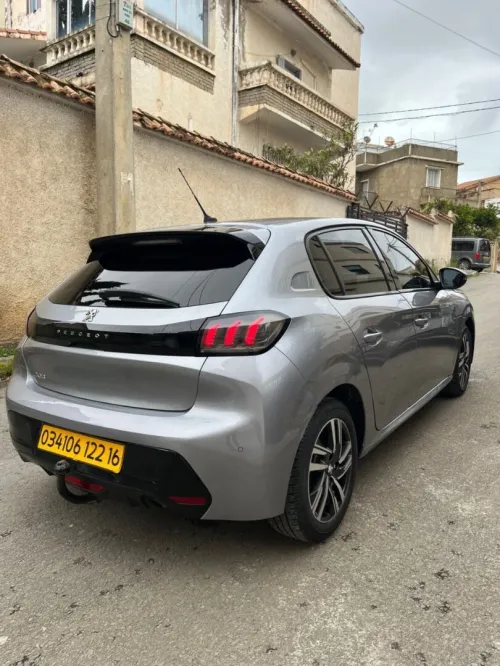 Peugeot 208 2022 Allure