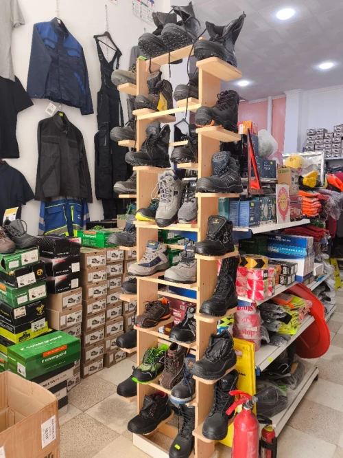 Tenus et chaussures de sécurité 