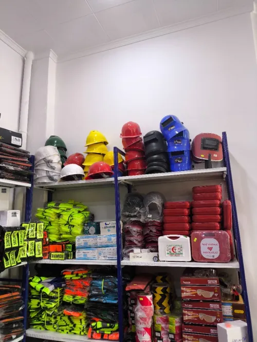 Tenus et chaussures de sécurité 