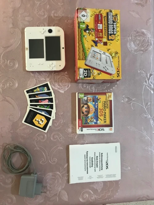 nintendo 2ds new super mario bros 2 special Edition + super mario maker 3ds