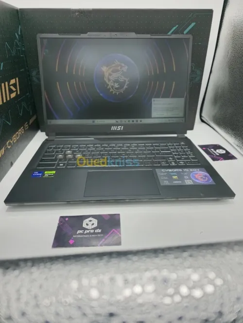 MSI CYBORG 15 A12V i7-12650H 16GB DDR5 512 Go SSD 15.6" 1920x1080 144Hz RTX 4060 8GB