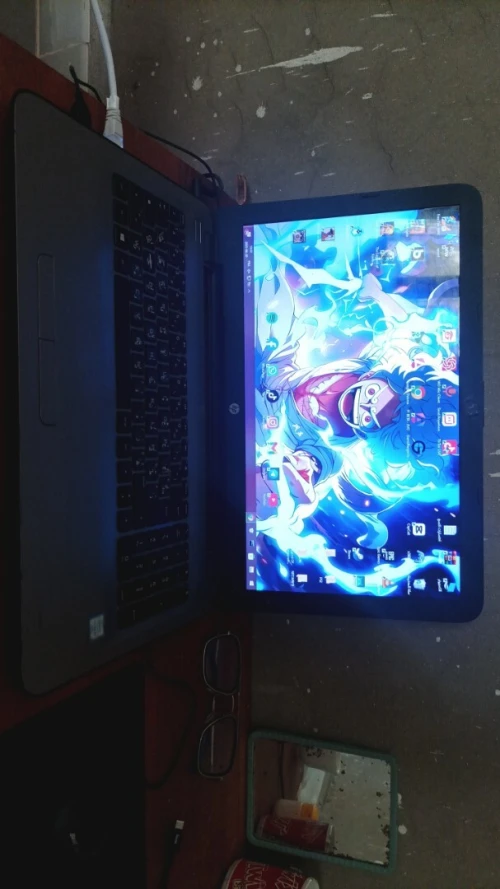 حاسوب HP محمول للبيع 
