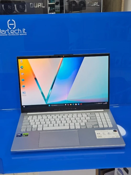 LAPTOP ASUS VIVOBOOK PRO 15 N6506C ULTRA 9-285H DDR5 24GB SSD 2TB RTX 4050 6GB ECRAN 15.6" OLED 3K NEUF SOUS EMBALLAGE