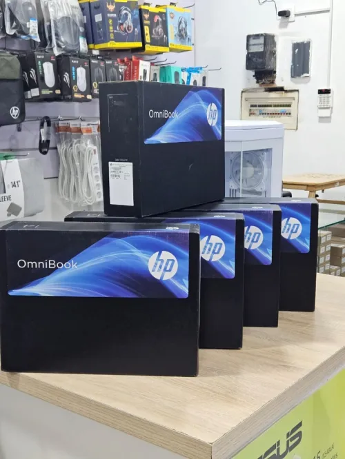 LAPTOP HP OMNIBOOK X FLIP 2-IN-1 INTEL CORE ULTRA 5 226V DDR5 16GB SSD 512GB Nvme ECRAN 14'' FHD 2K X360