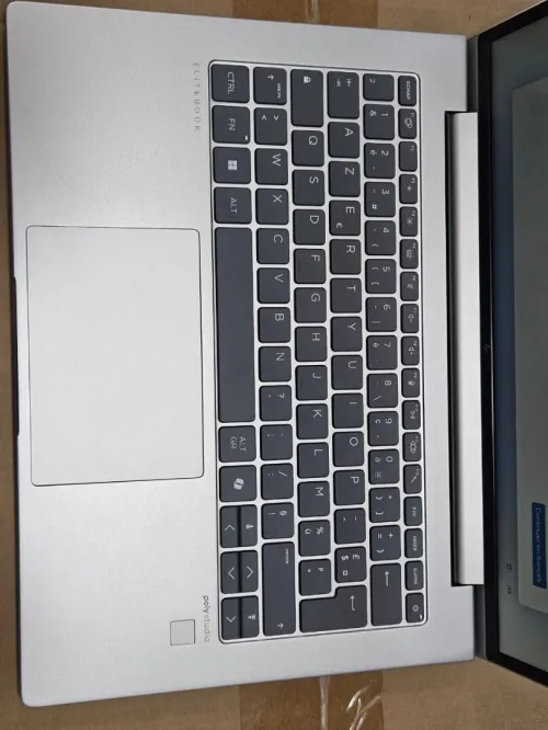 LAPTOP HP ELITEBOOK 645 G11 AMD RYZEN 5 PRO 7535U DDR5 16GB SSD 256GB ECRAN 14" FHD NEUF SOUS EMBALLAGE