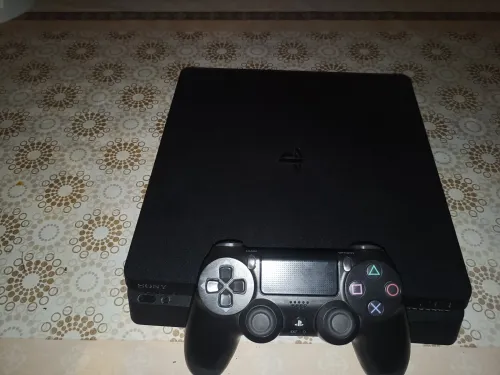 PS4 slim