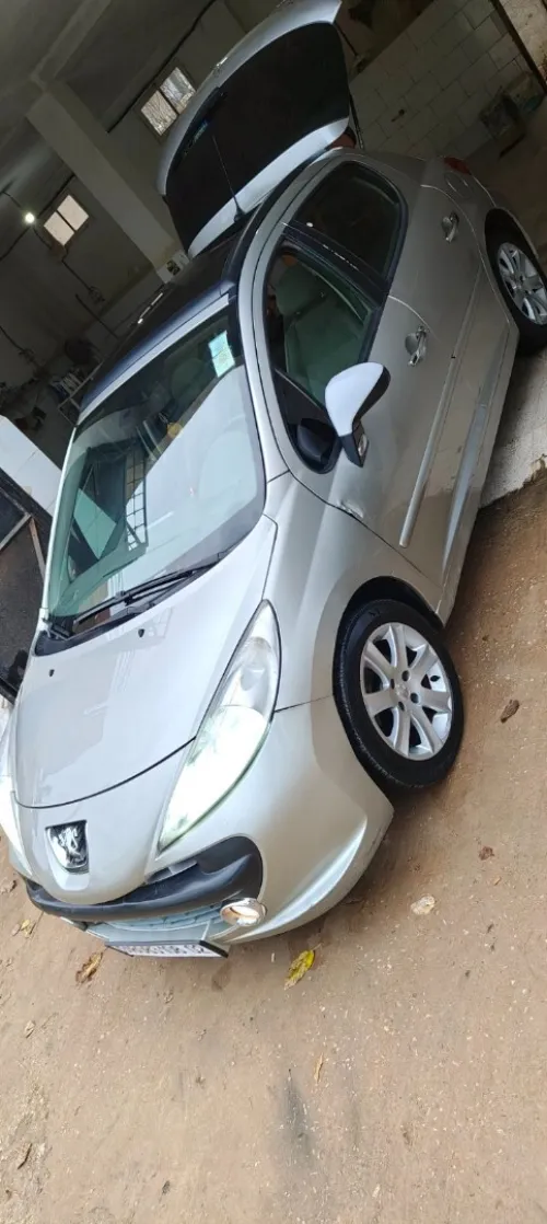 Peugeot 207 2008 Premium