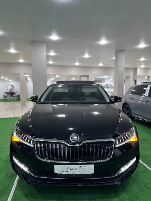 Skoda Superb 2025 