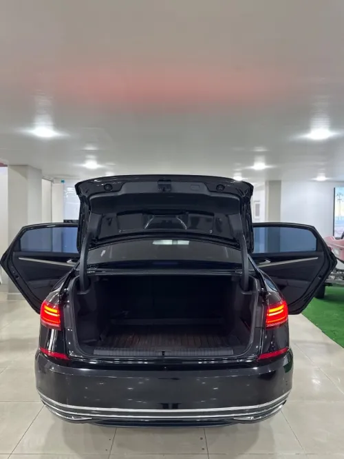 Volkswagen Passat 2024 
