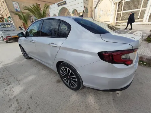 Fiat Tipo Sedan 2023 Life