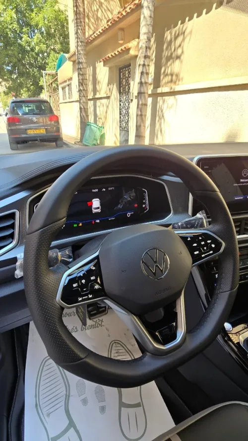 Volkswagen T-Roc 2025 R-Line 