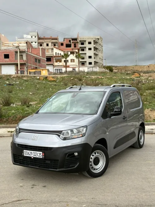 Fiat Doblo 2023 Comercial