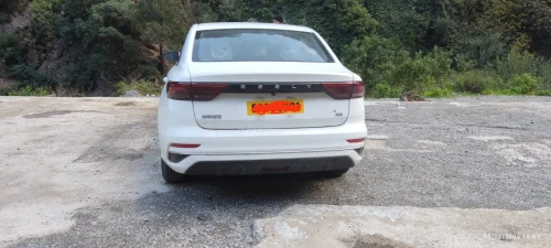 Geely Emgrand 2025 Base