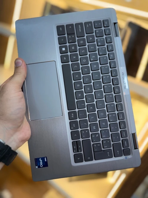 Dell Latitude 7730 2-in-1 i5 1245U - 16Go - 256Go - Intel Iris Xe Graphics