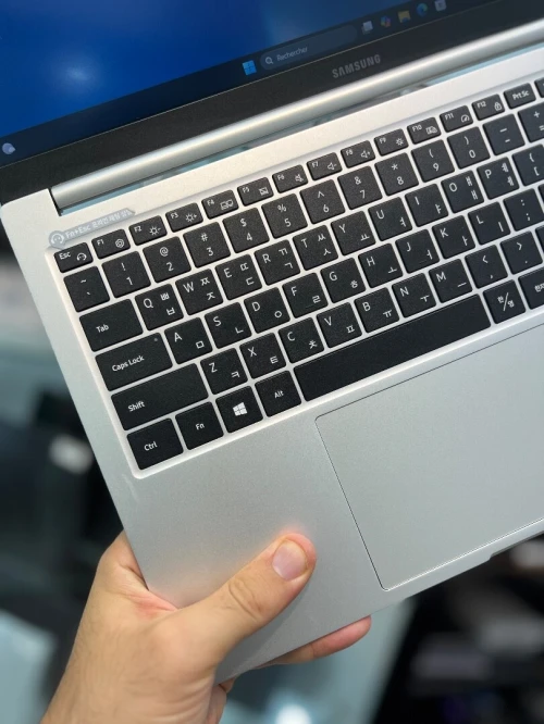 Samsung Galaxy Book i5 1135G7 - 8Go - 256Go - Nvidia MX450 2Go