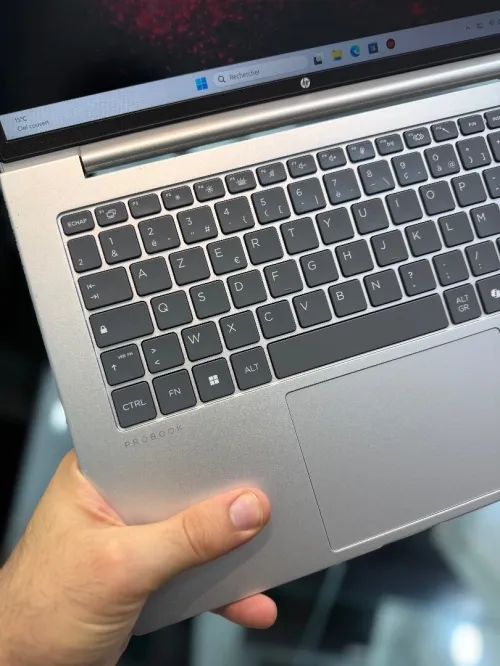 HP ProBook 645 G11 - Ryzen 5 Pro 7535U - 32Go DDR5 - 512Go - AMD Radeon Graphics