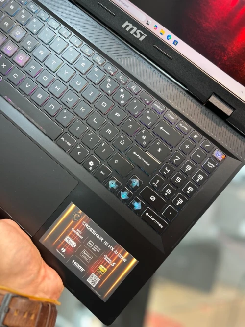 MSI Crossshair 16 HX - Ultra 7 255Hx - 16Go - 1To - RTX 5070 8Go GDDR7