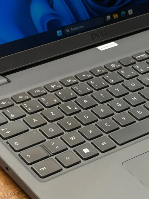 Dell Latitude 3540 FHD - i5 1335U - 16Go - 512Go - Intel UHD Graphics