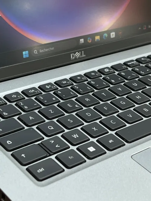 Dell Latitude 5430 FHD - i5 1245U - 16Go - 512Go - Intel Iris Xe Graphics 