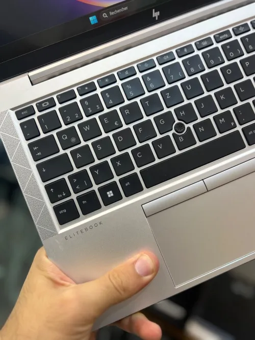 HP EliteBook 840 G8 Tactile - i5 1145G7 - 16Go - 512Go - Intel Iris Xe Graphics 