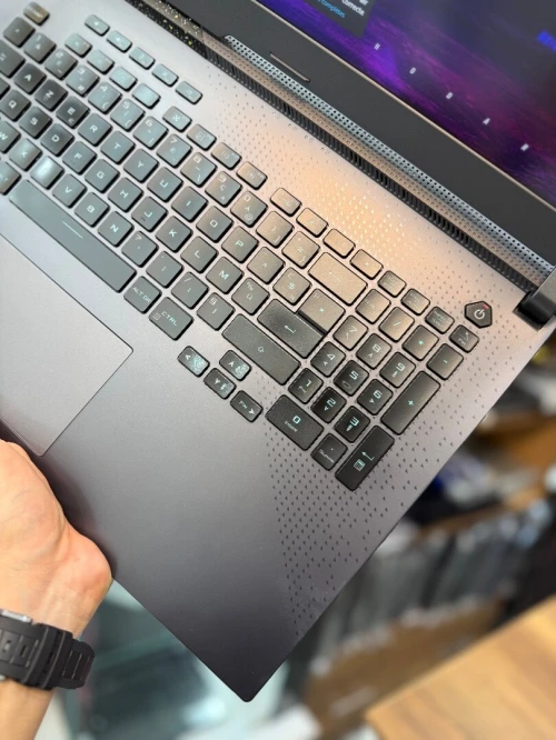 Asus ROG Strix G17 360Hz - Ryzen 9 6900Hx - 32Go - 1To - RTX 3070ti