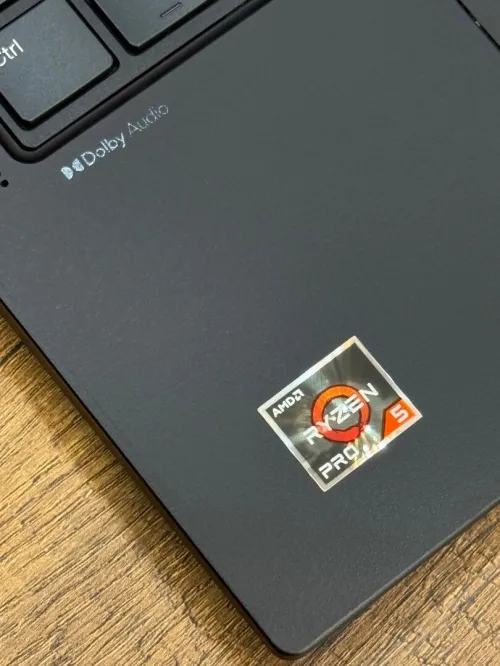 Lenovo ThinkPad T14 - Ryzen 5 Pro 8540U - 16Go - 512Go - Radeon 830M Graphics