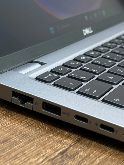 Dell Latitude 5450 - Ultra 5 135U - 16Go - 512Go - Intel Graphics