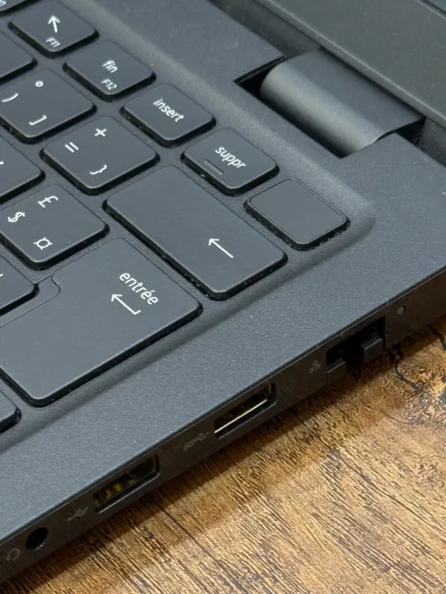 Dell Latitude 3420 14" FHD - i5 1135G7 - 8Go - 256Go - Intel Iris Xe Graphics